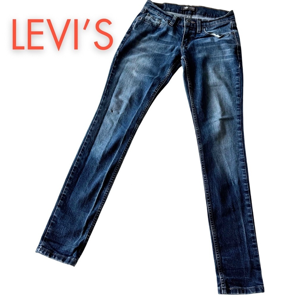 Women’s Levi’s Jeans - Size 28W x 30L - Soft‎ & Broken-In